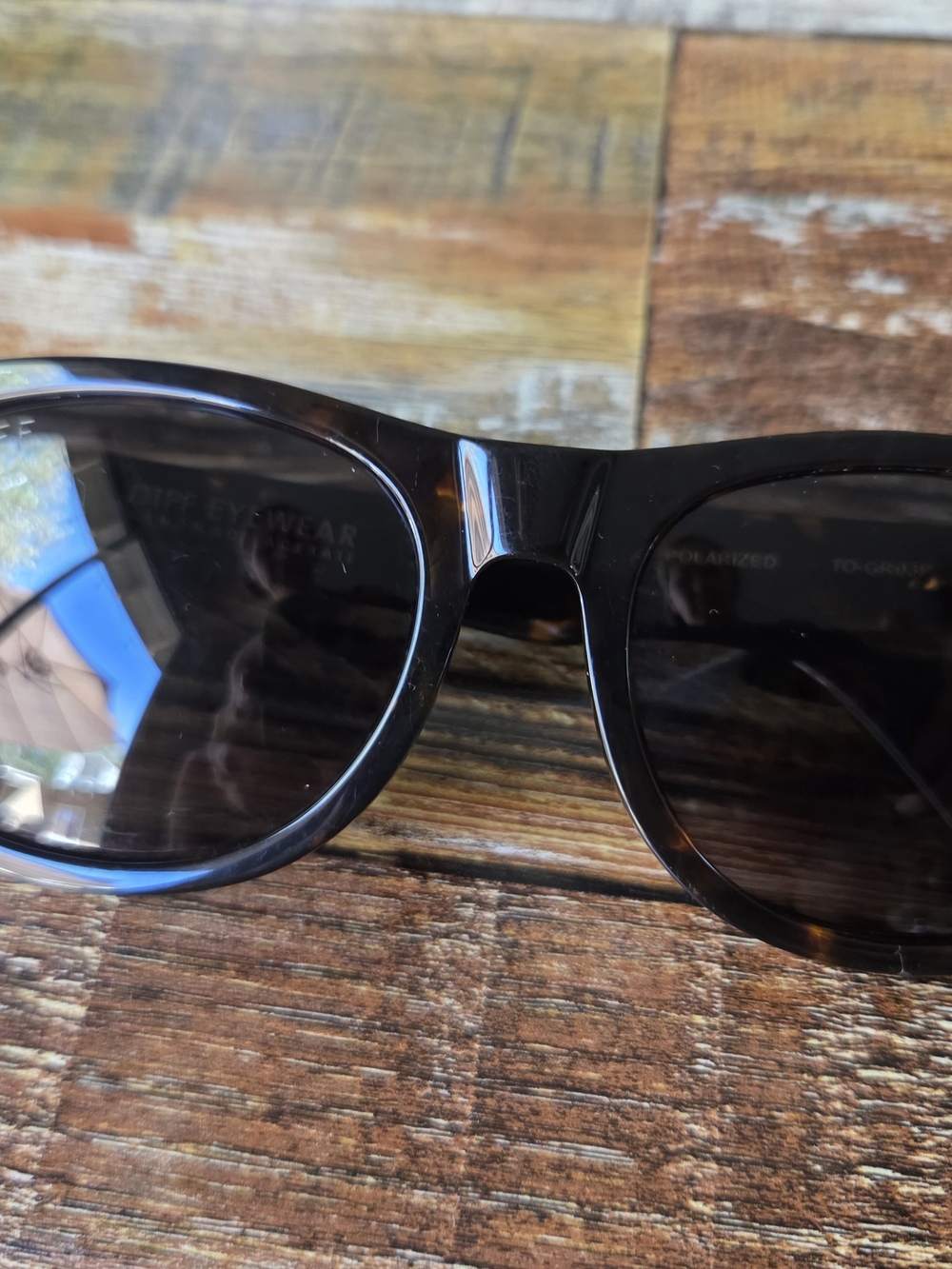 DIFF Women's Polarized Black Tortoiseshell Sunglasses
